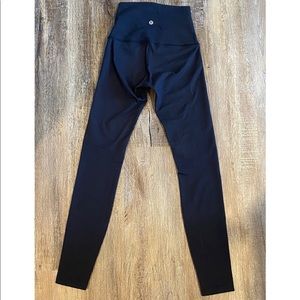 Lululemon Wunder Under Luon size 2